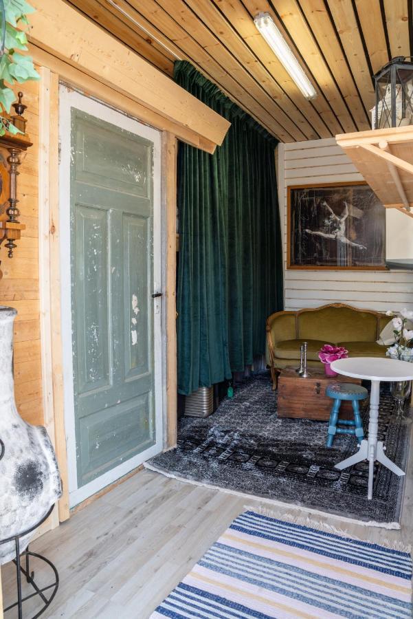 Torpet - Bed And Breakfast Med Charm Norrfjarden エクステリア 写真